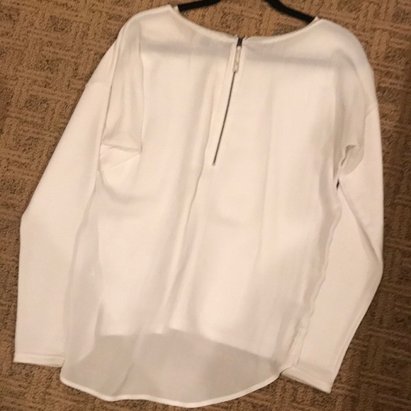 Trouvé white top. - Picture 2 of 7